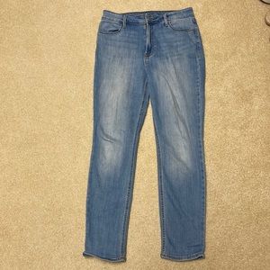 Old Navy straight high rise size 8